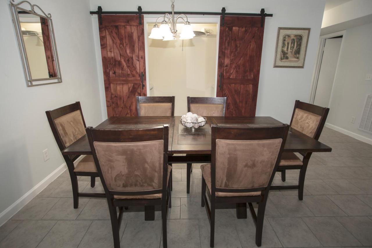 Elegant 3 Bedroom Apt With Free Parking And Balcony Nashville Exterior photo
