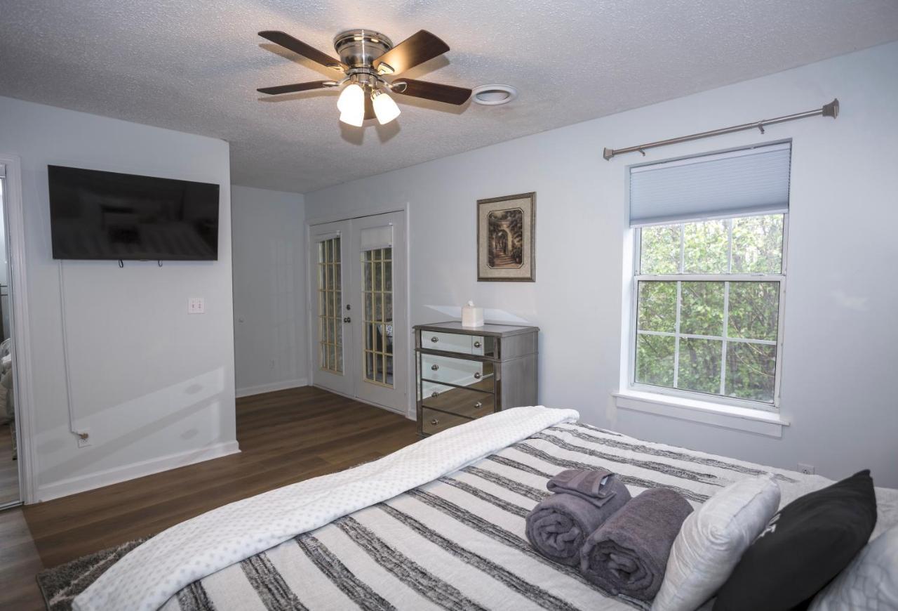 Elegant 3 Bedroom Apt With Free Parking And Balcony Nashville Exterior photo